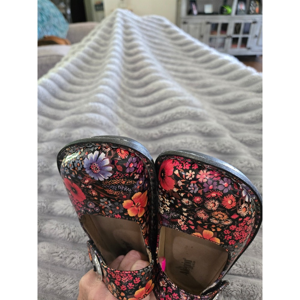Alegria Paloma Multi Color Floral Patent Leather Mary Jane Clogs Shoes 36 - Picture 8 of 10